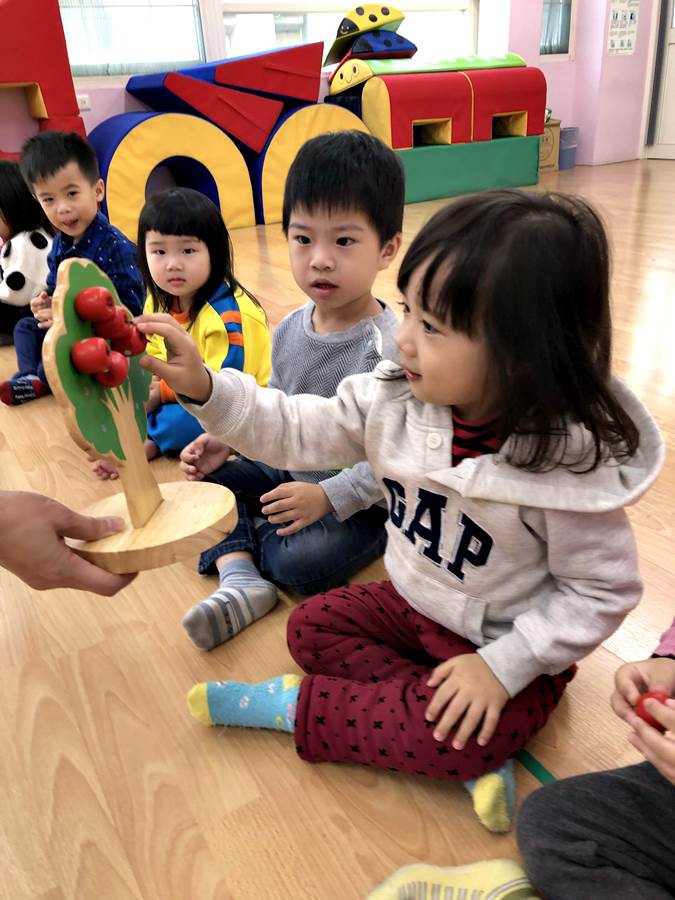 奧福-第19週紅蘋果01