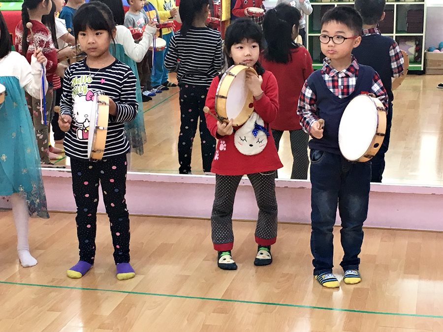 奧福音樂-鬥牛小陀螺04