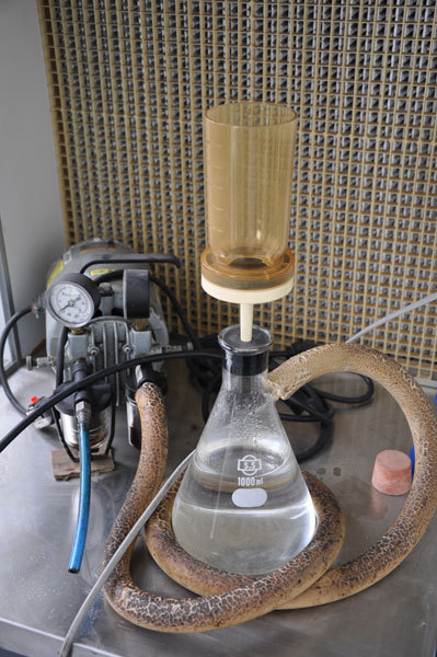 水質檢驗機(二)