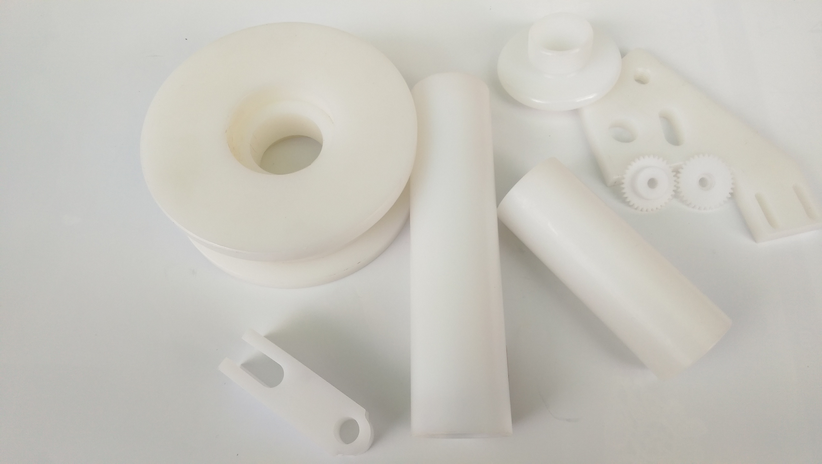 各式UPE工程塑膠製品