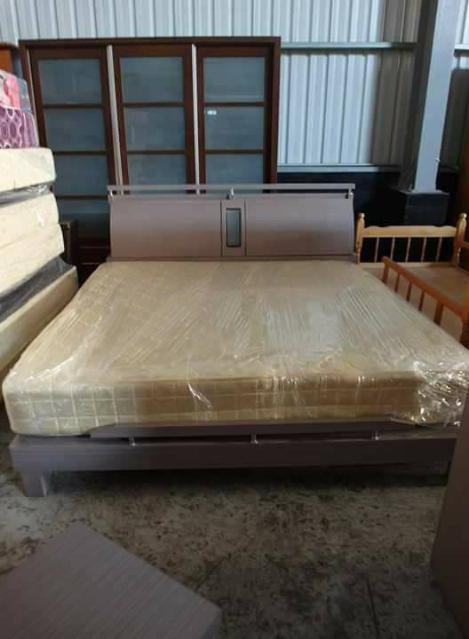 高雄二手傢具-高雄傢俱回收-高雄傢俱買賣-床組(鳥松二手傢俱、仁武二手傢俱、大寮二手傢俱)