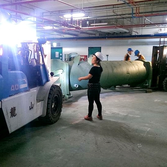 大型機械吊搬運定位