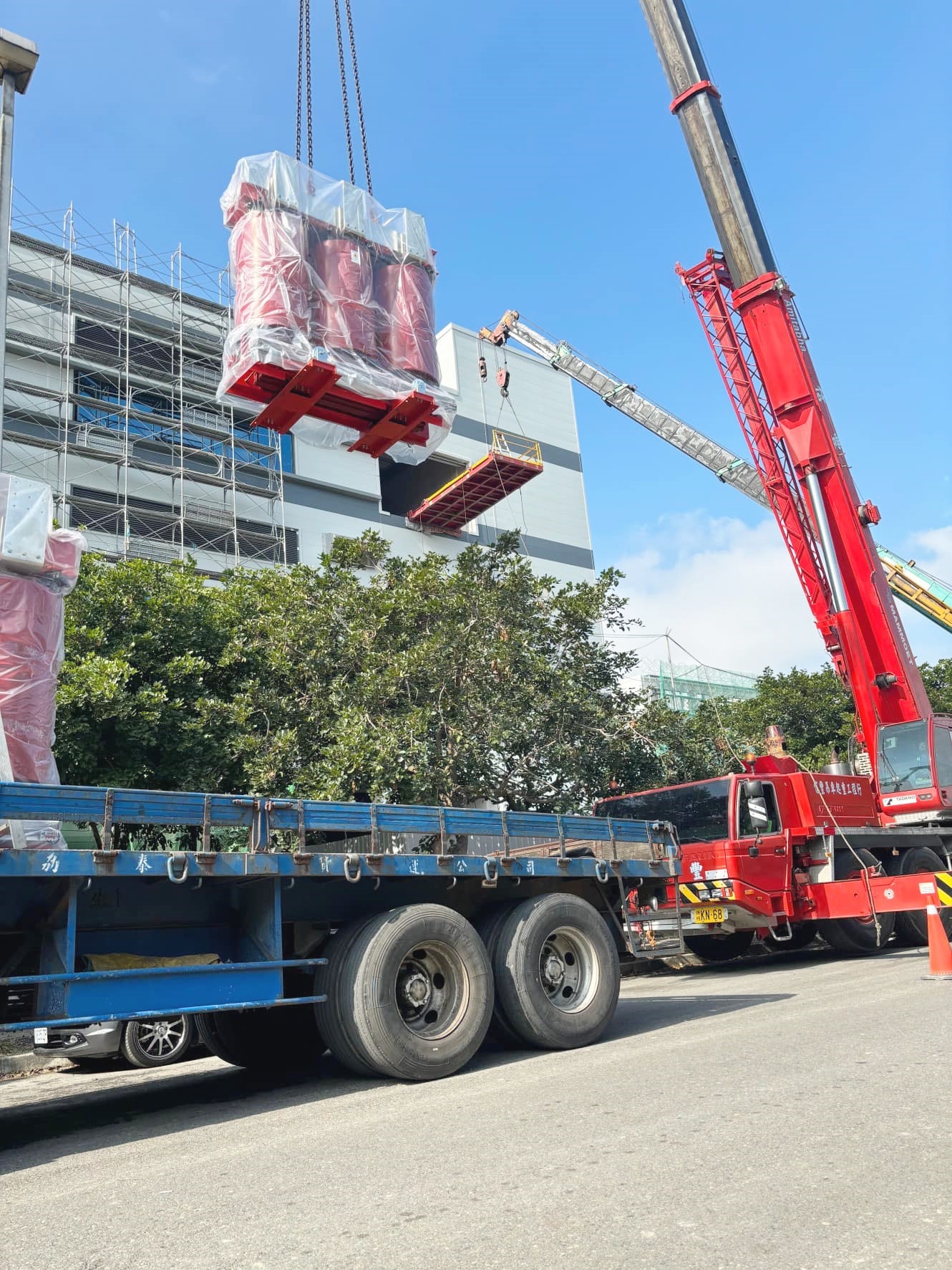 械設備吊掛作業