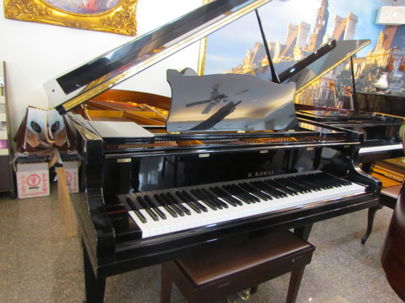 高價收購各式古董鋼琴
