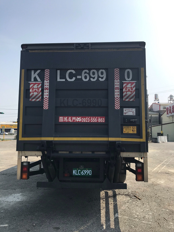 17頓冷藏冷凍回頭車