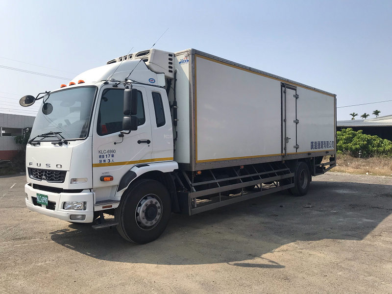 17頓冷凍回頭車
