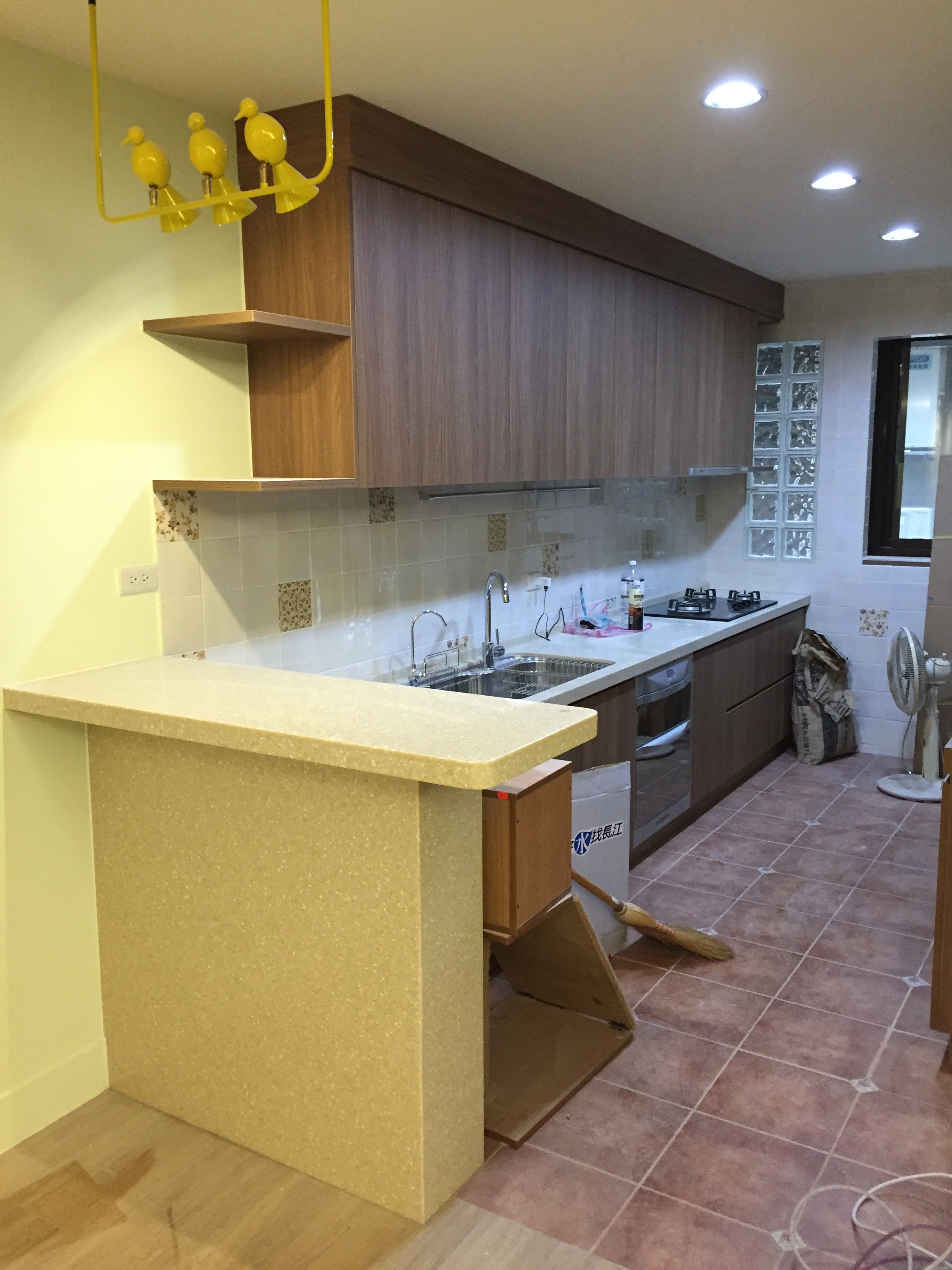 塑合板廚具含吧檯_全景