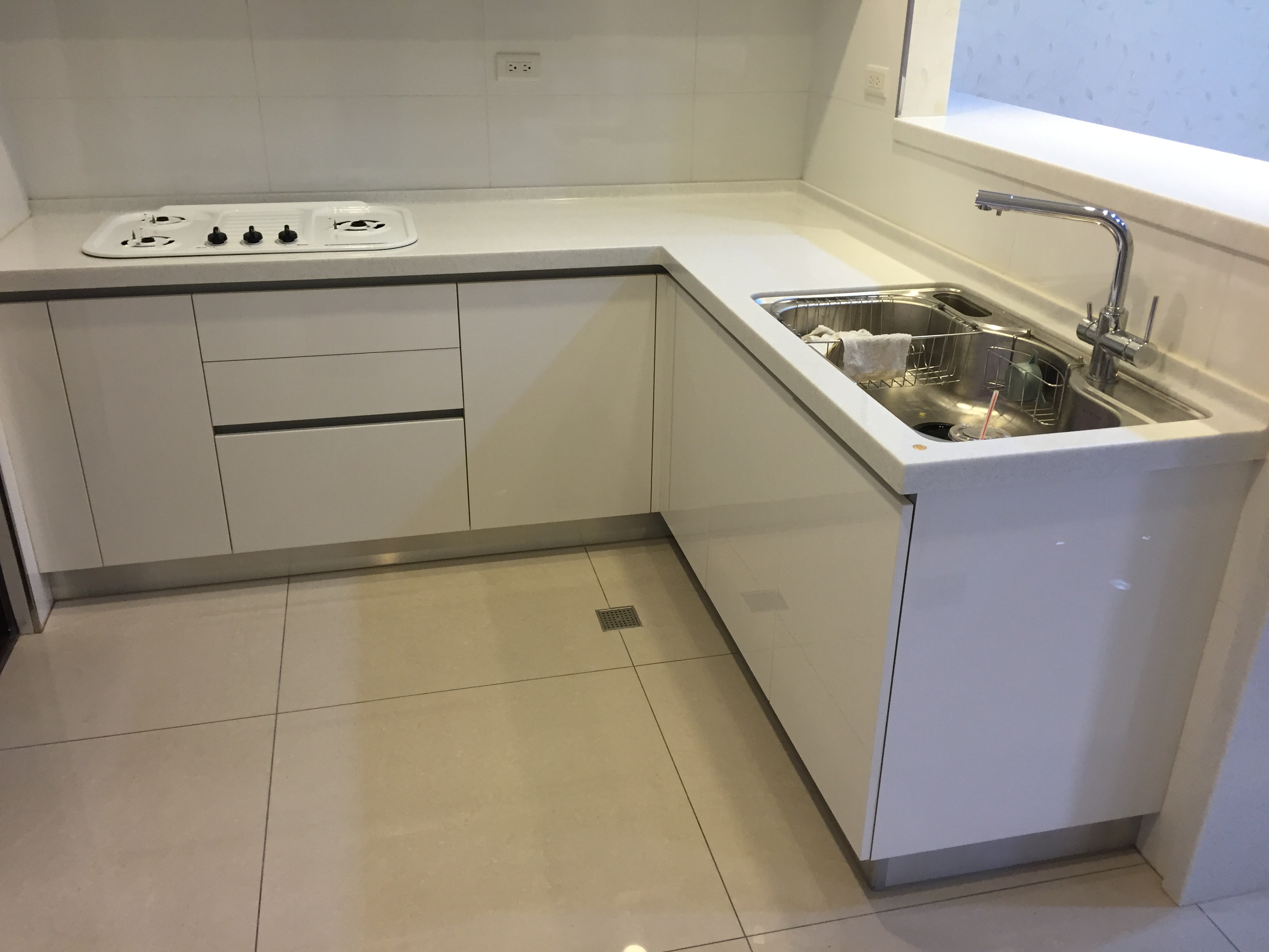 結晶綱烤廚具_吧檯