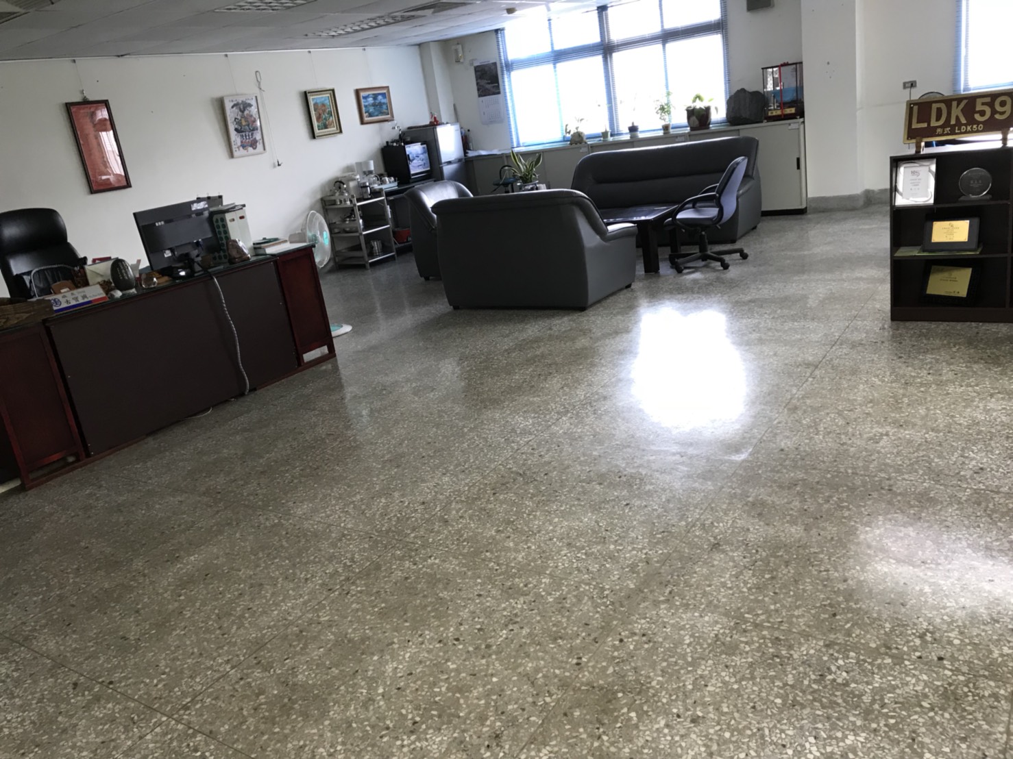 台鐵機廠洗地打臘