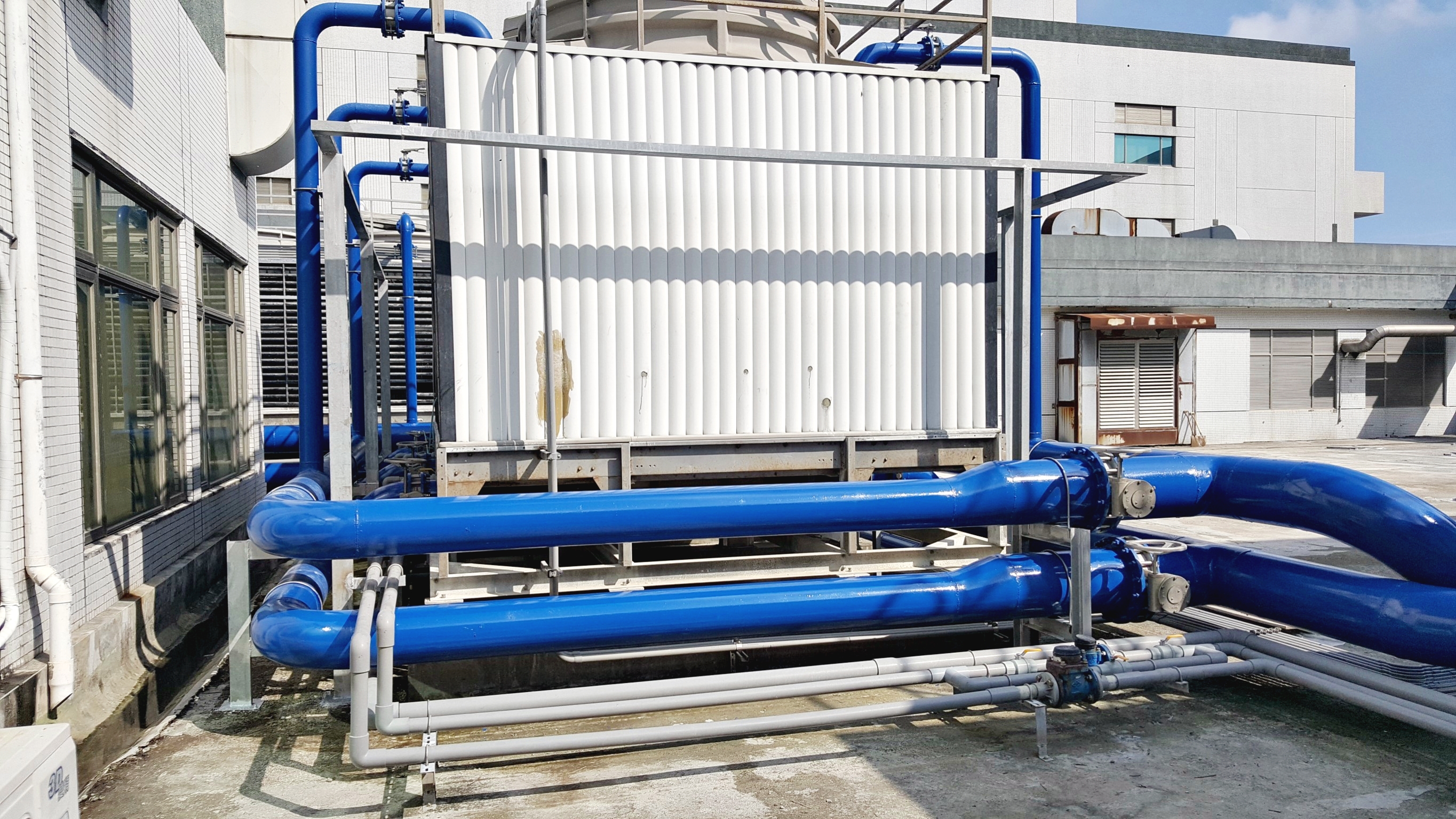 冷卻水塔移位工程