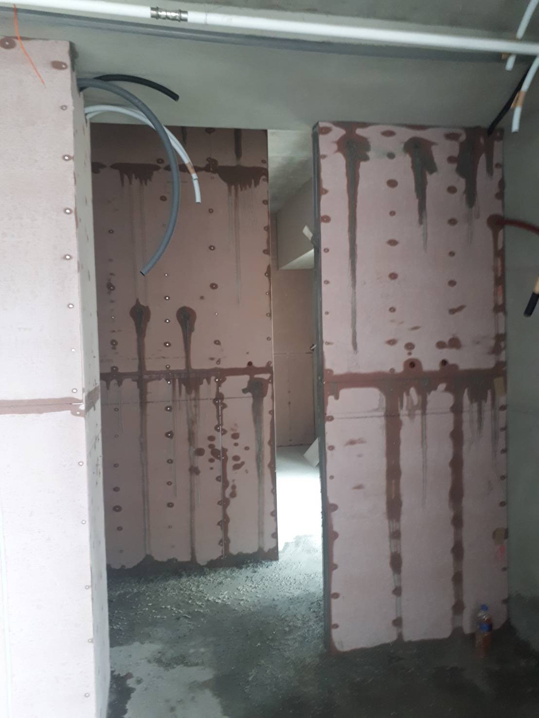 住宅隔間含灌漿施工