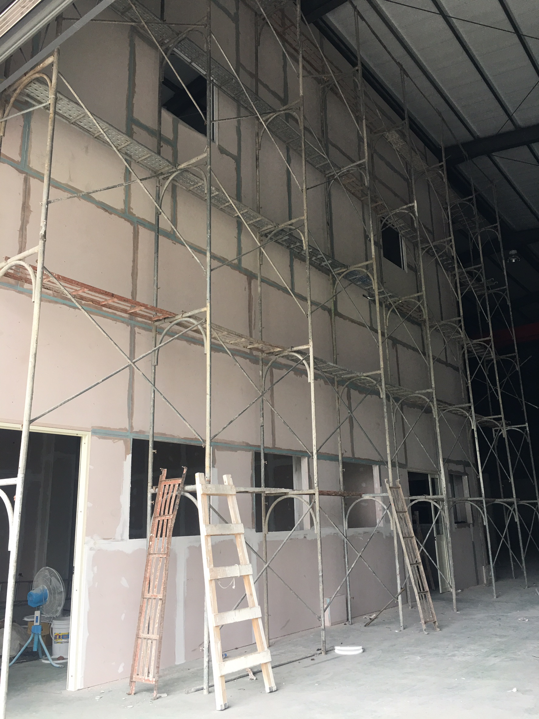 鐵皮工廠辦公室施工