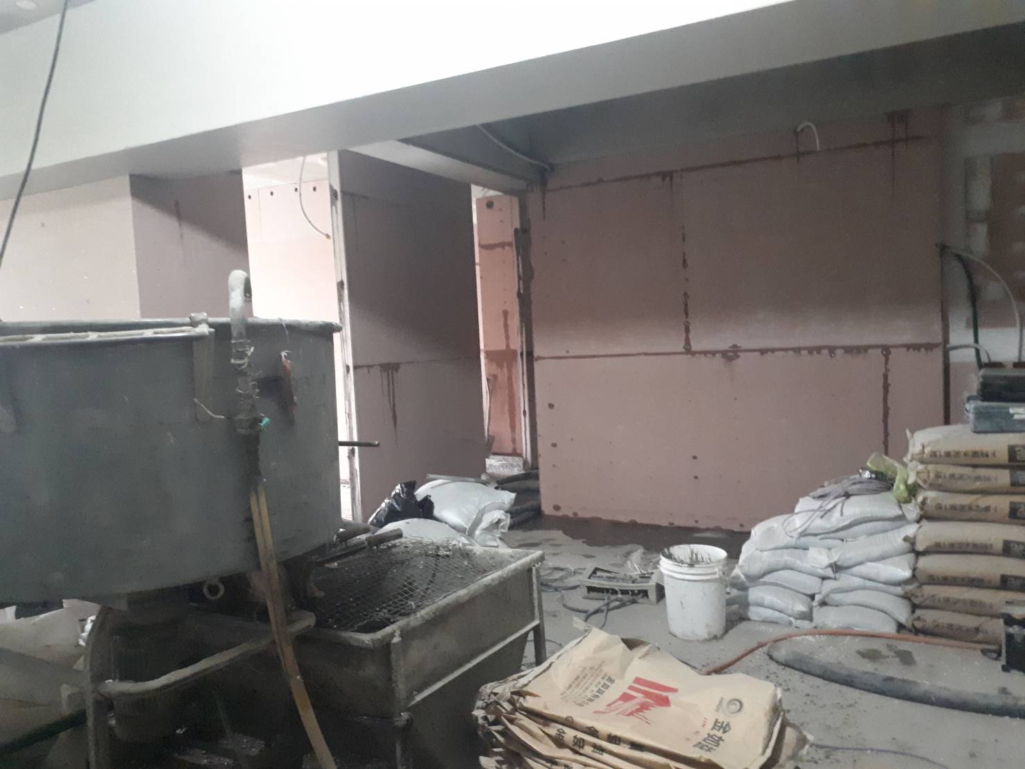 住宅區隔間含灌漿施工