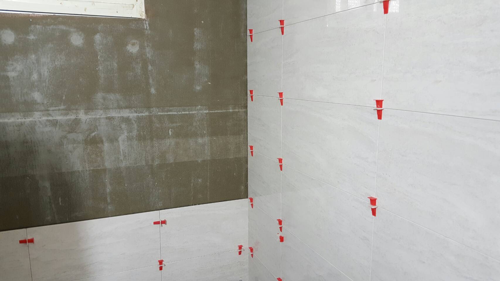 其他類別(磁磚)