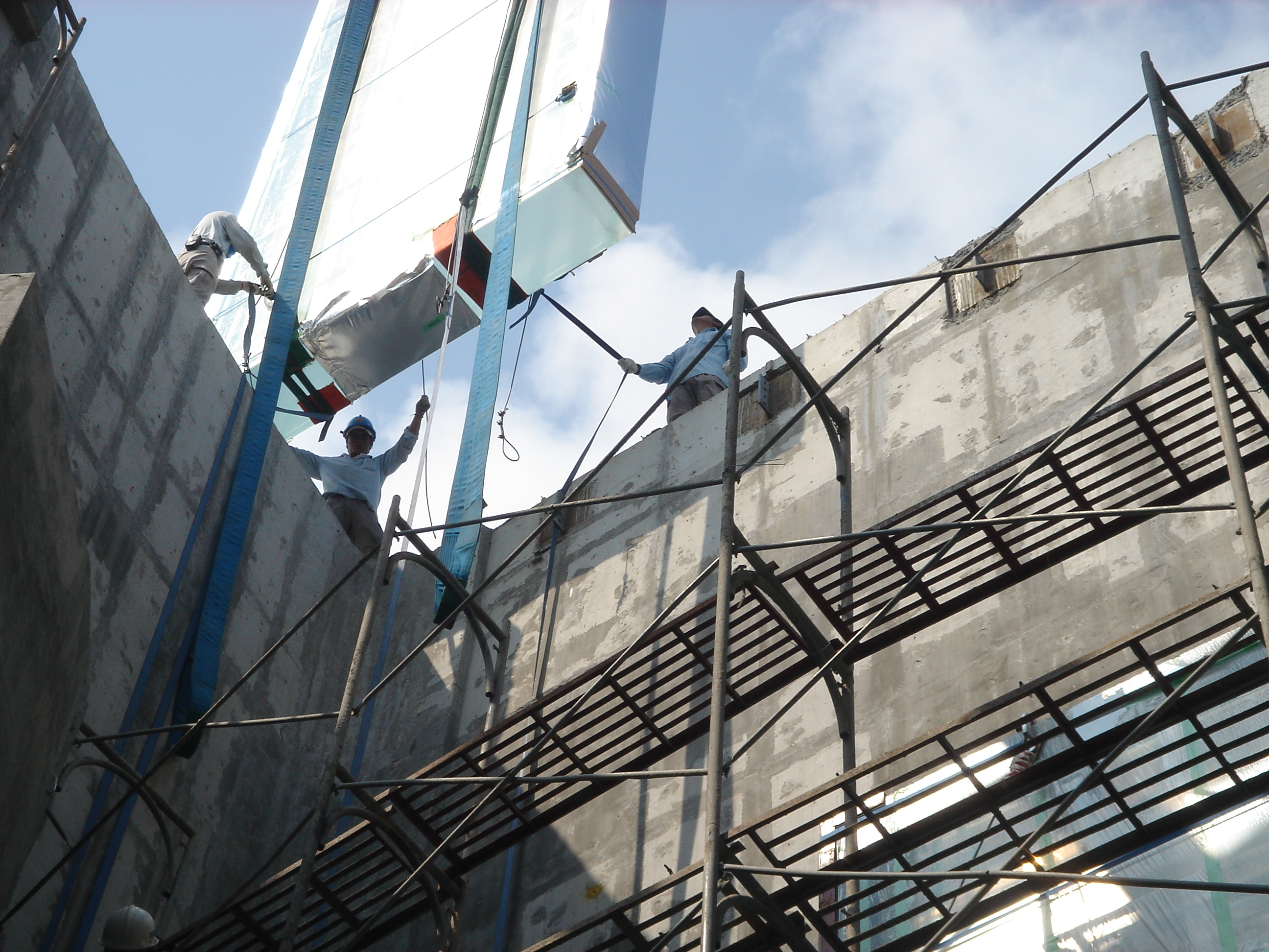 屏東海生館吊運