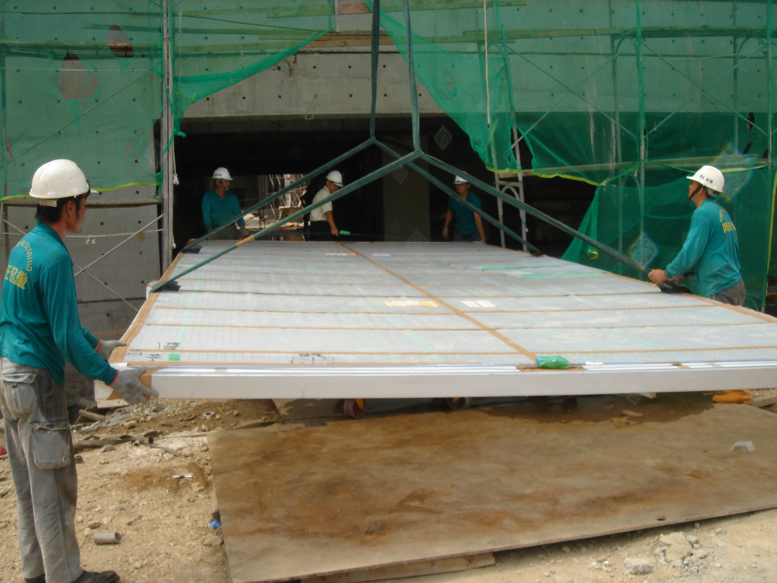 屏東海生館吊運