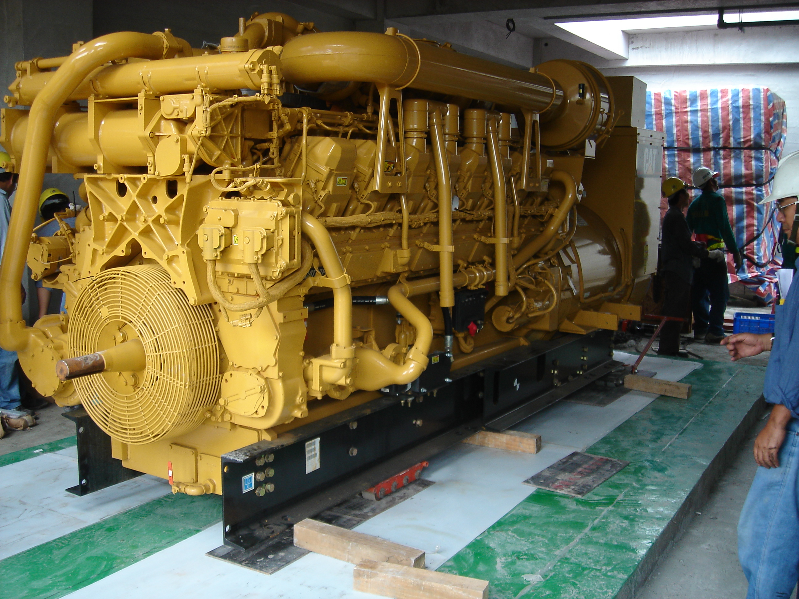 捷運站風機吊運