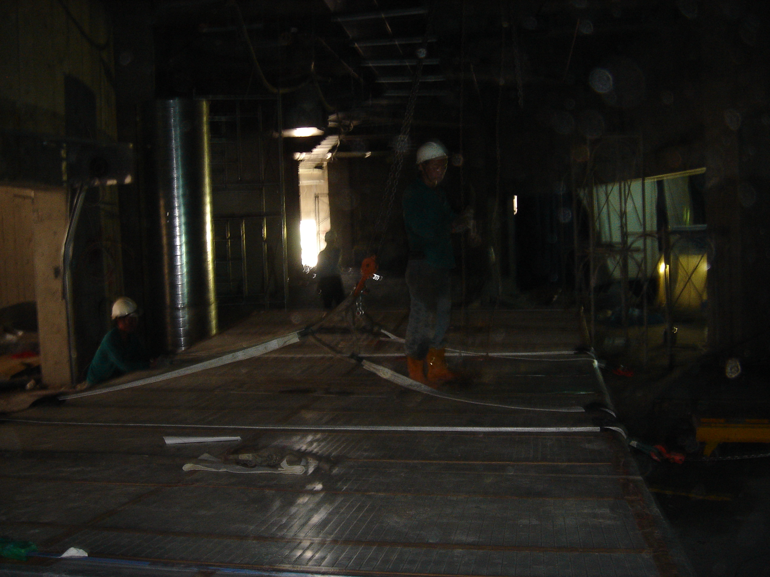 屏東海生館吊運