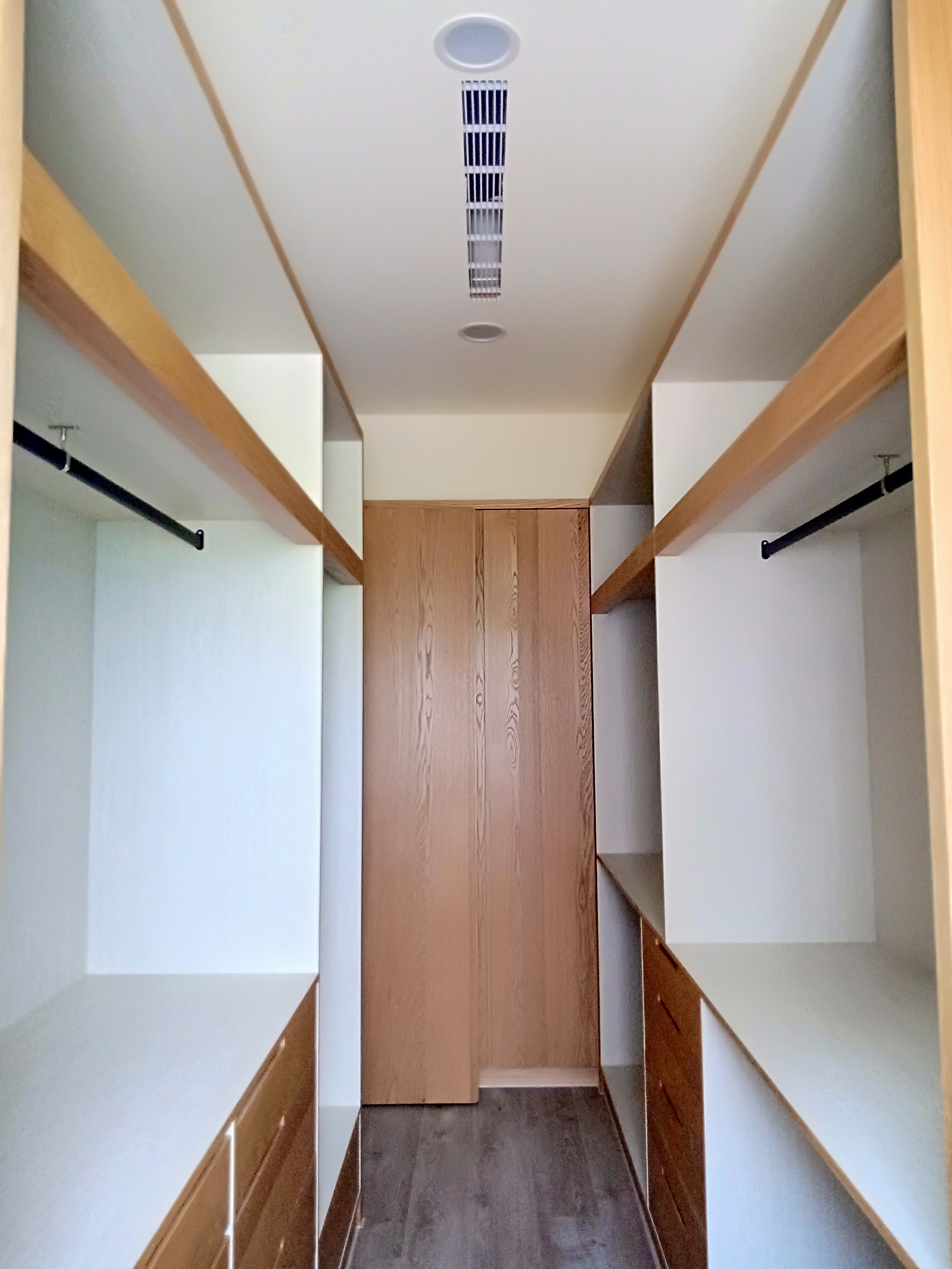 18-2F主臥室(更衣室)