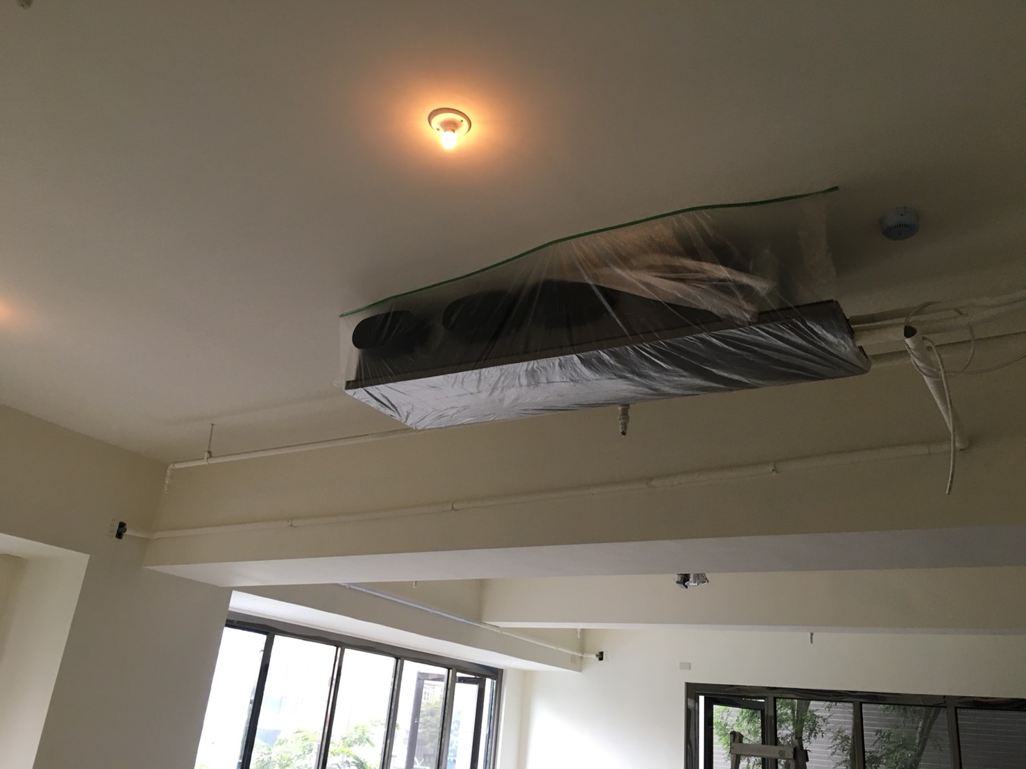 18-2F廚房送風機定位