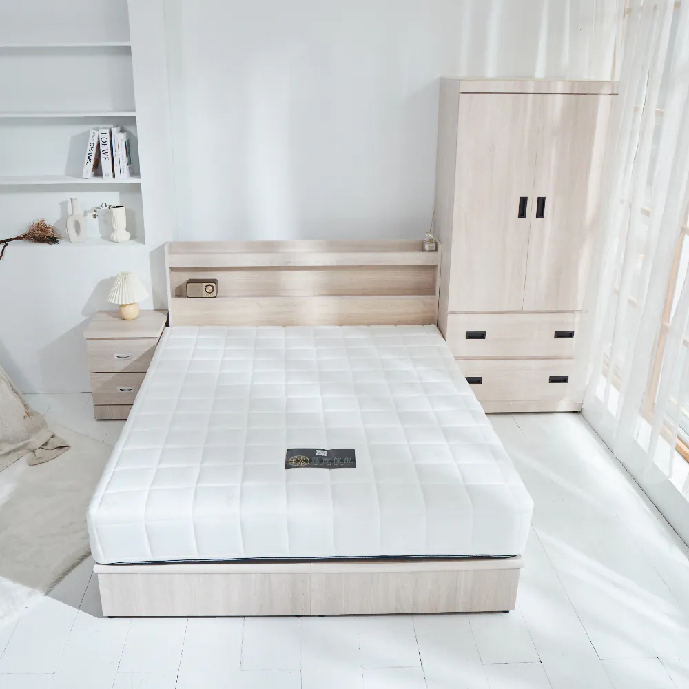 【藤原傢俬】白色戀人5件式房間組(床頭+新6抽木芯板床底+3x6衣櫥+2抽櫃+床墊)