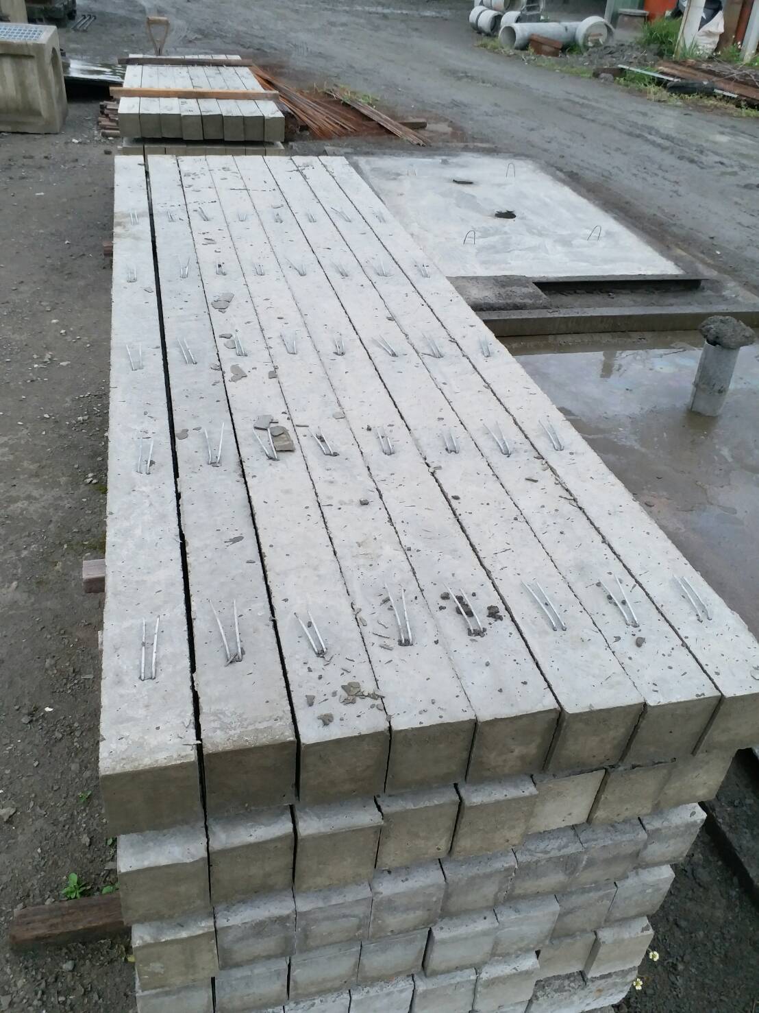 水泥製品-水泥柱