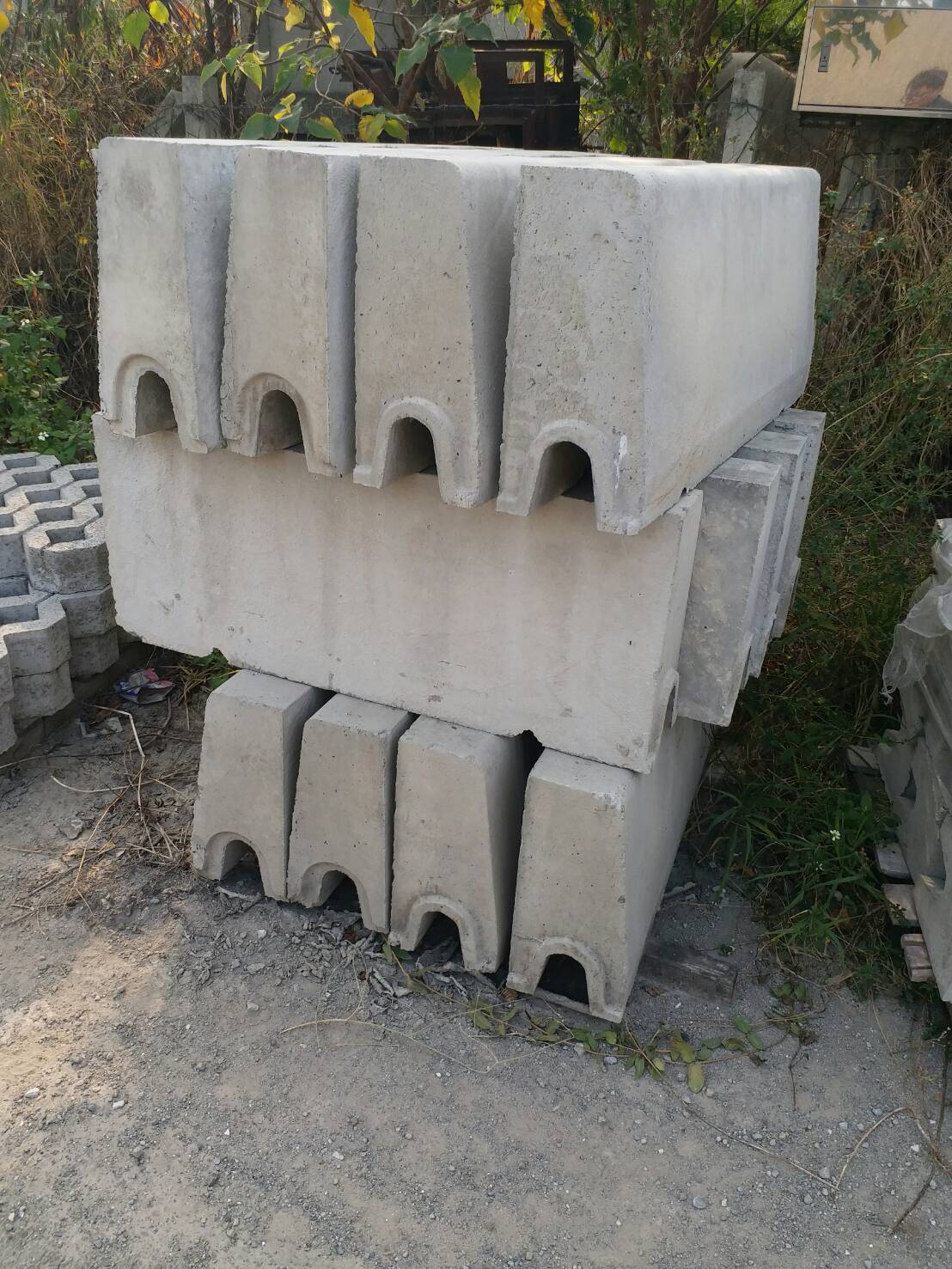 水泥製品-路緣石