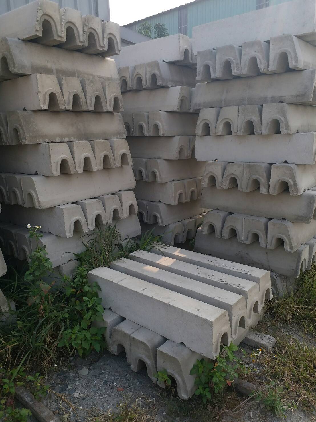 水泥製品-路緣石