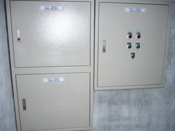 產業機械自動控制盤