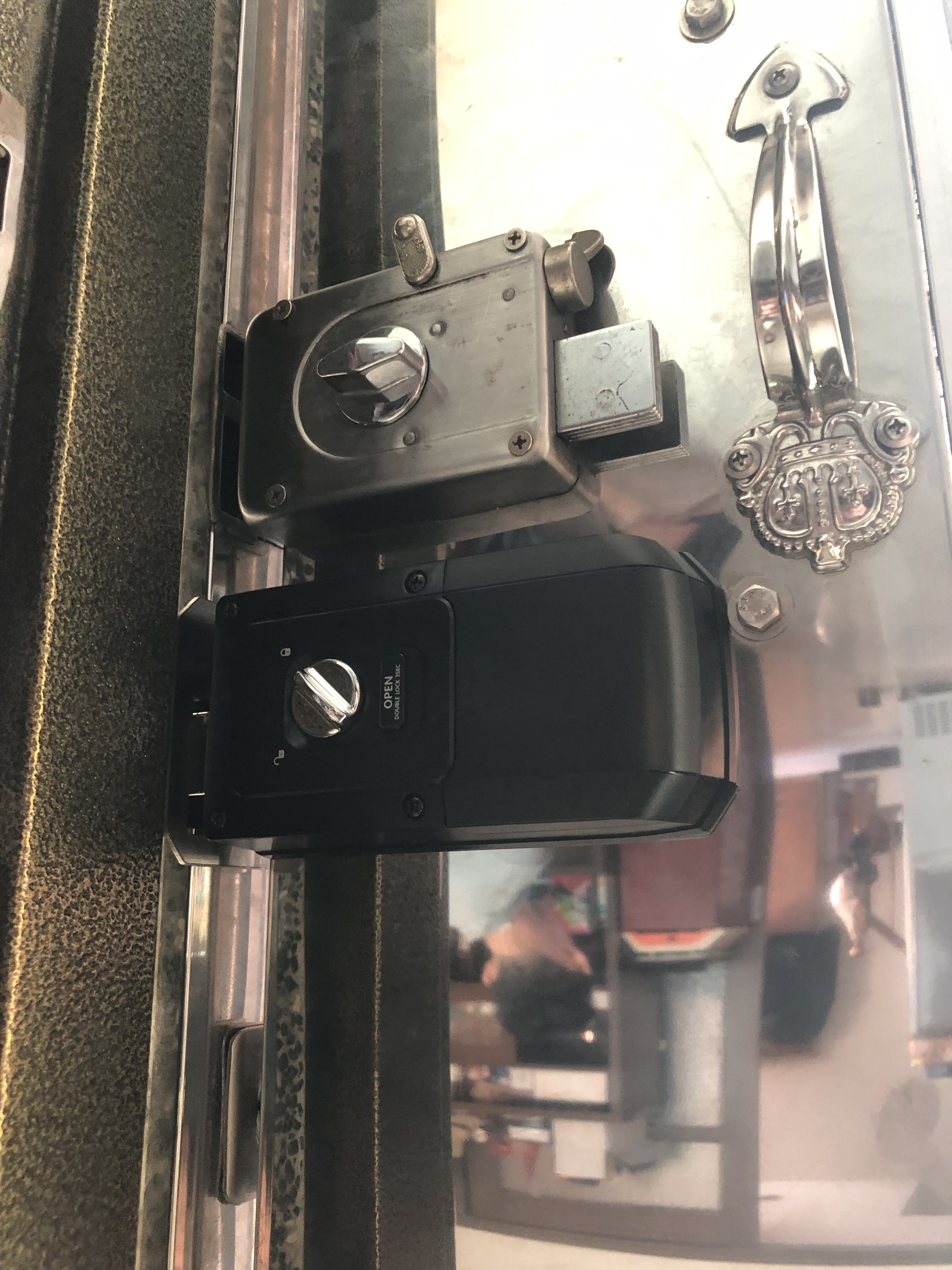 高雄電子鎖、指紋鎖、密碼鎖、高雄感應鎖、高雄配鎖、高雄電子鎖推薦、電子鎖安裝