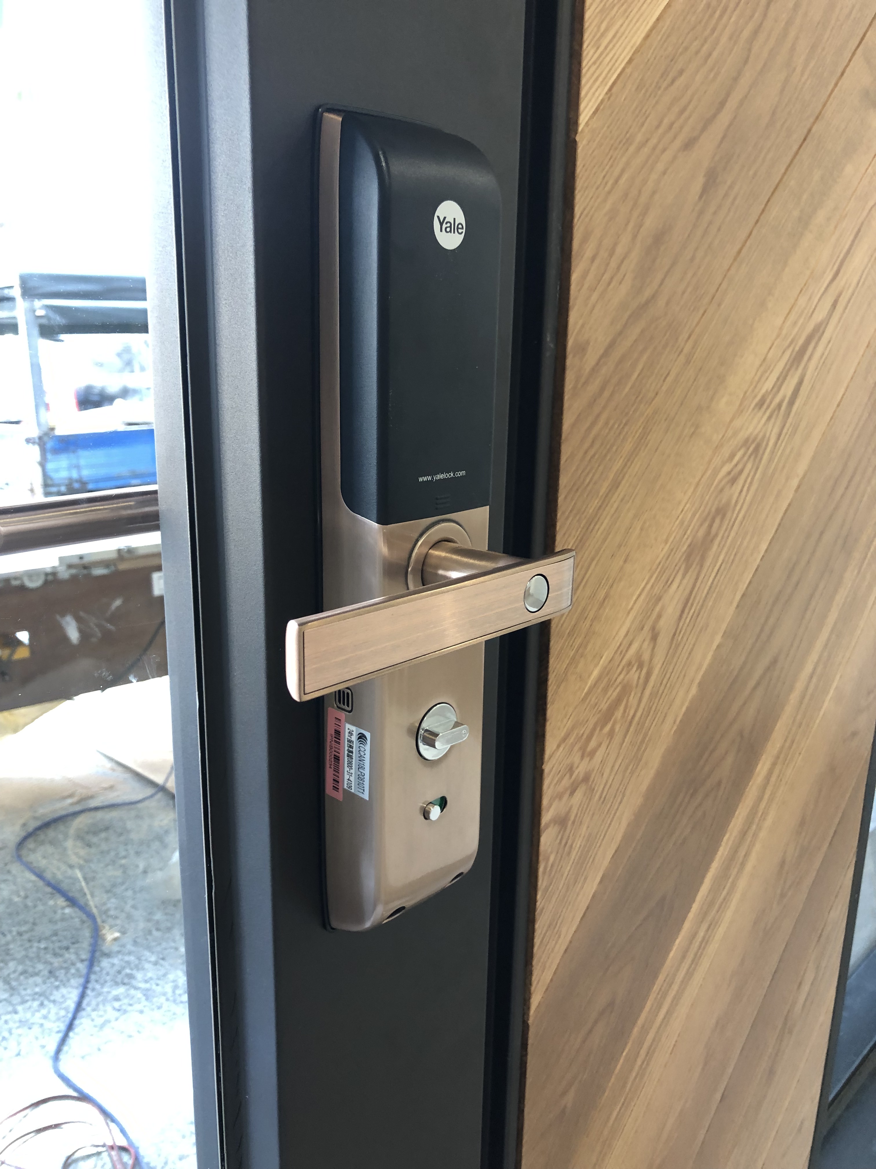 高雄電子鎖、指紋鎖、密碼鎖、高雄感應鎖、高雄配鎖、高雄電子鎖推薦、電子鎖安裝