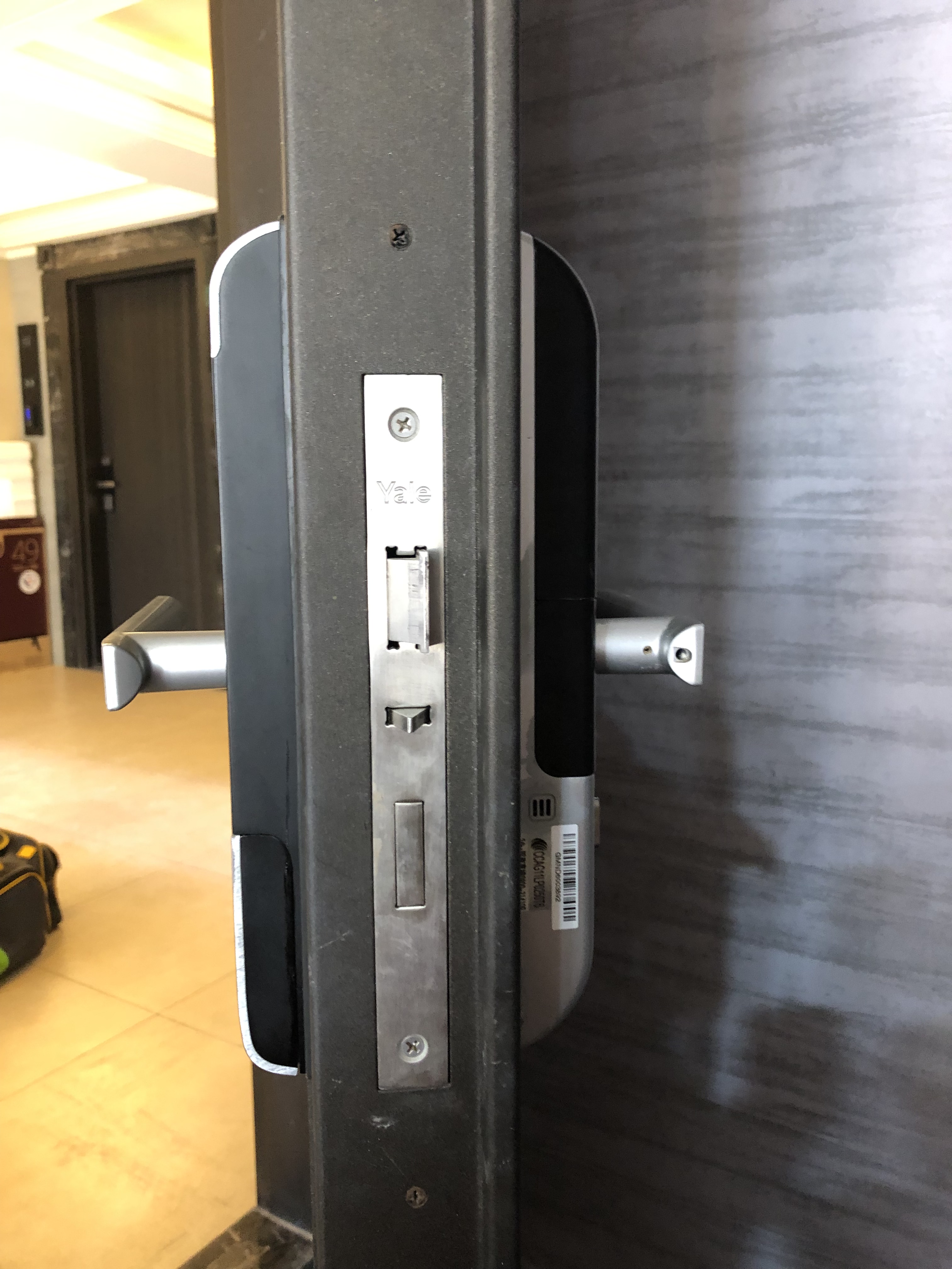 高雄電子鎖、指紋鎖、密碼鎖、高雄感應鎖、高雄配鎖、高雄電子鎖推薦、電子鎖安裝