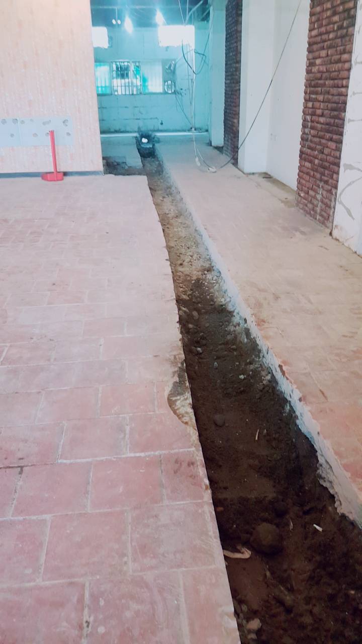 打石拆除-挖餐廳排水溝&nbsp;