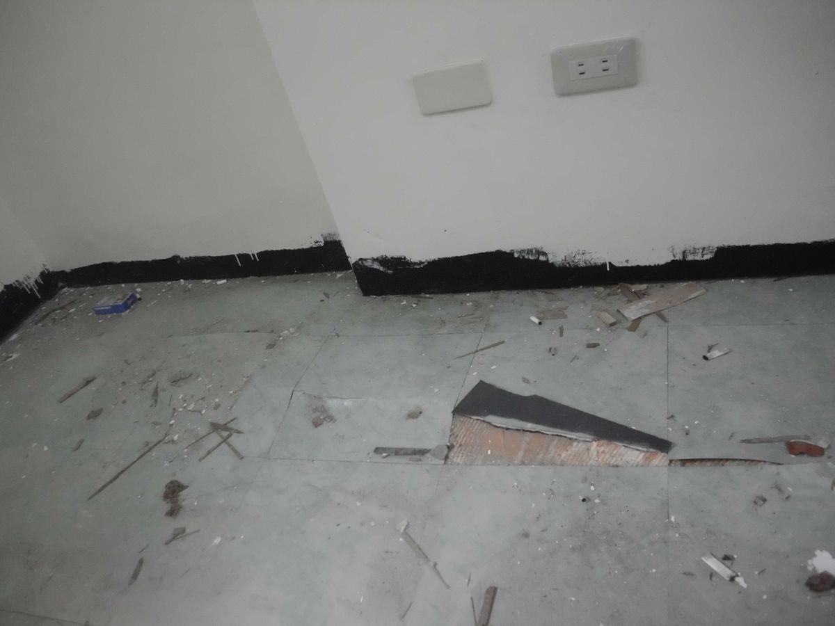 磁磚鋪貼-磁磚隆起