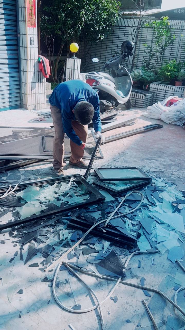 鐵鋁窗拆除