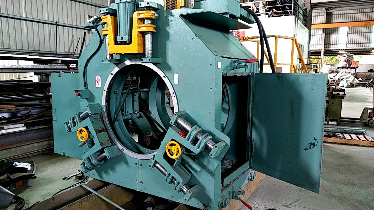 塑膠管裁剪機維修、製造、改善