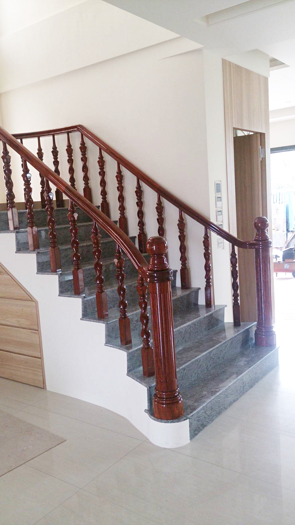 ♖吉信紅木樓梯地板扶手