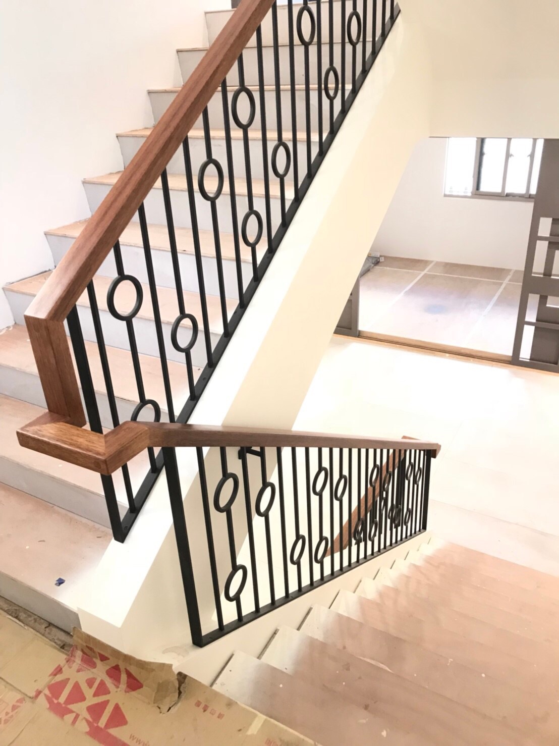 ♖吉信紅木樓梯地板扶手