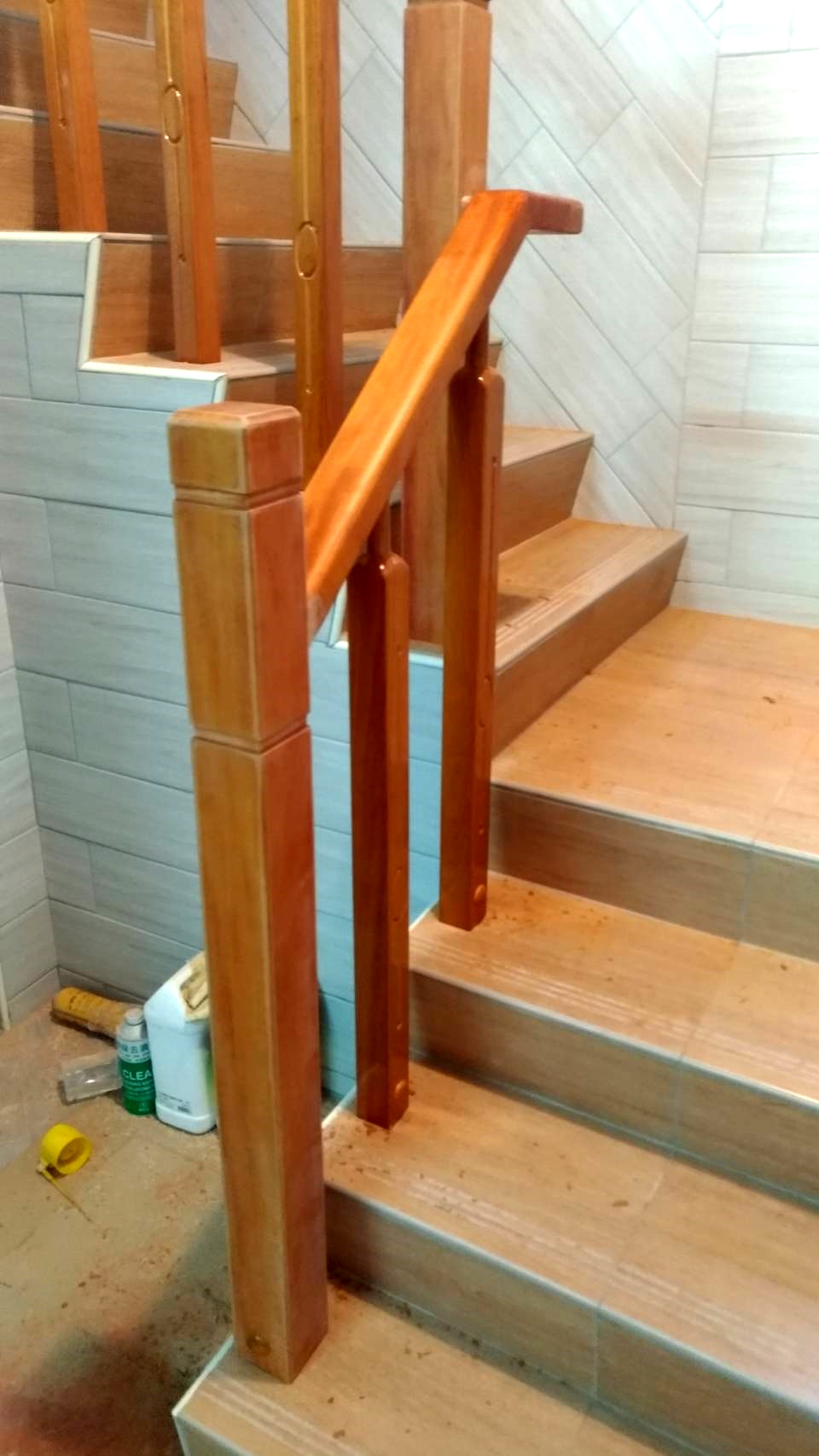 ♖吉信紅木樓梯地板扶手