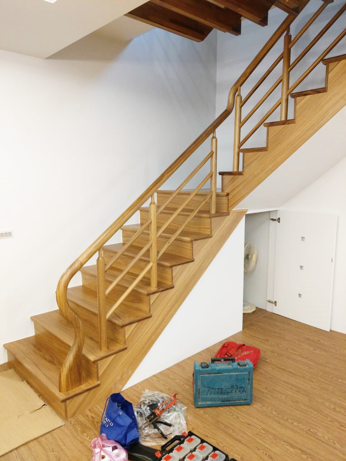 ♖吉信紅木樓梯地板扶手