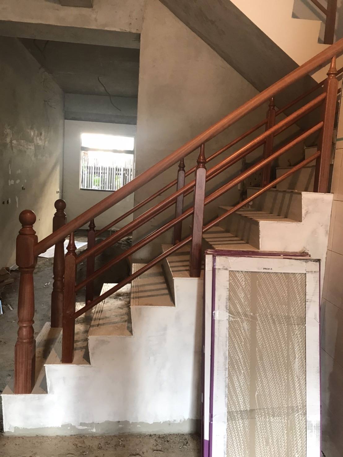 ♖吉信紅木樓梯地板扶手