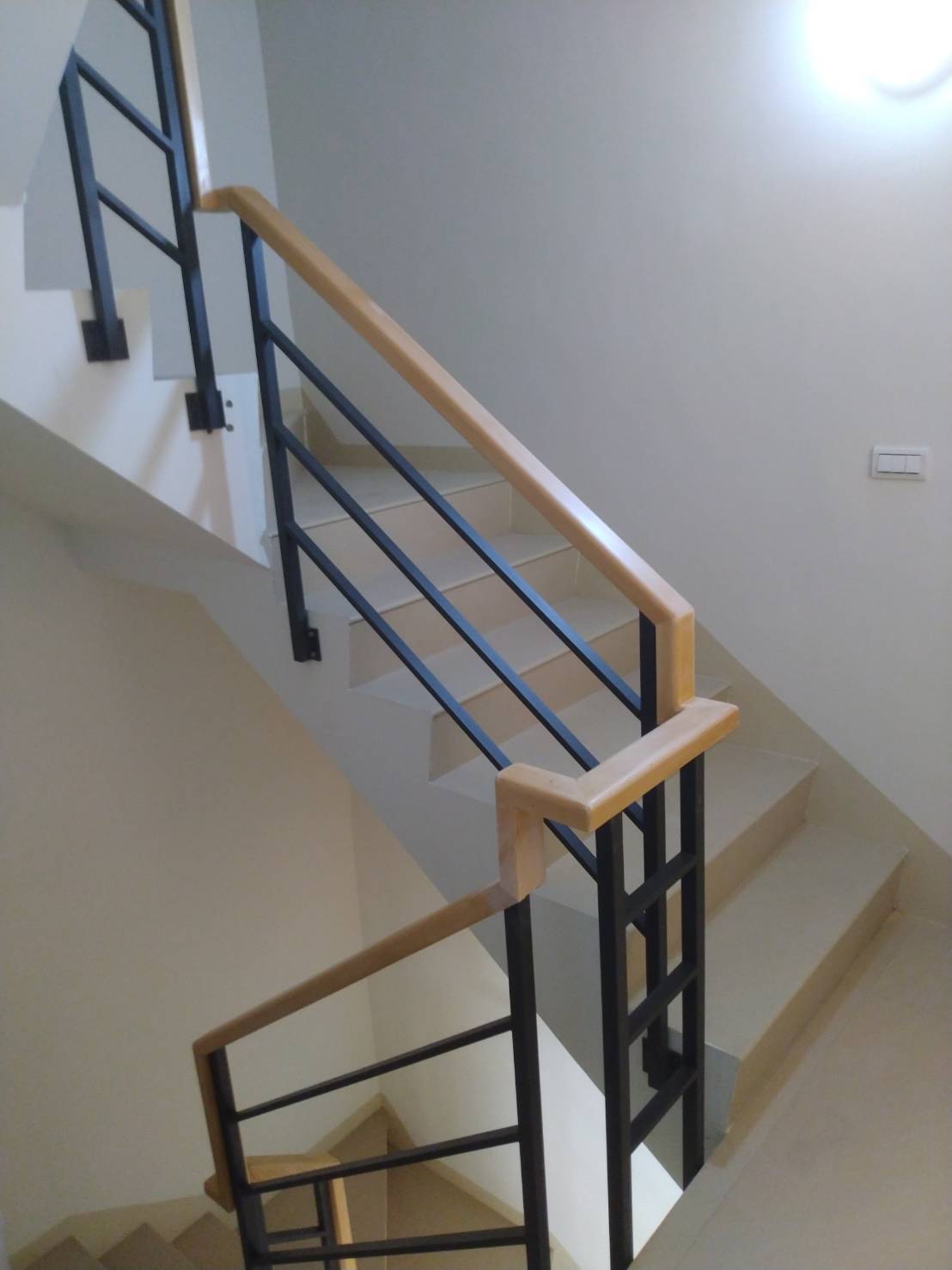 ♖吉信紅木樓梯地板扶手