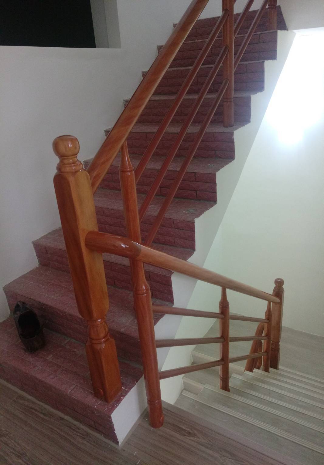 ♖吉信紅木樓梯地板扶手