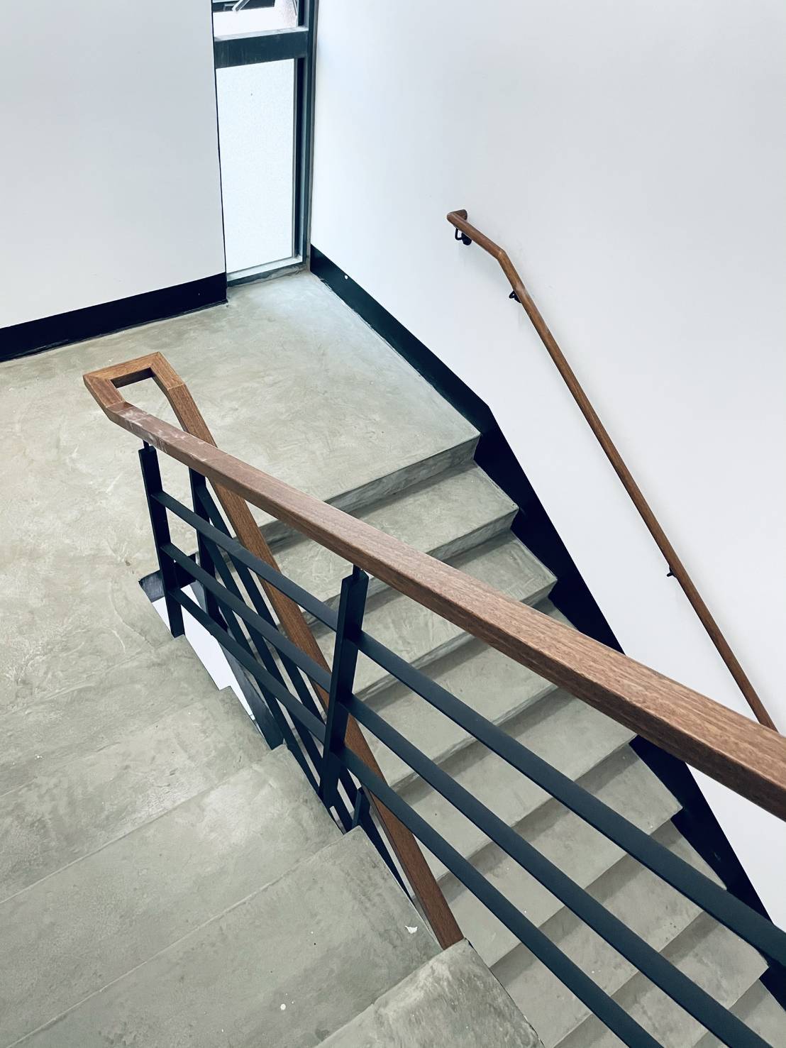 ♖吉信紅木樓梯地板扶手