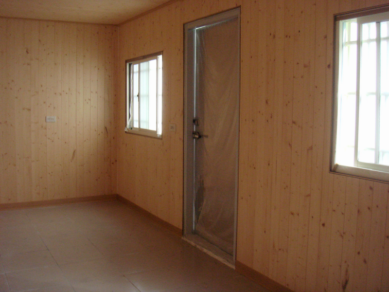 貨櫃屋小套房含廁所