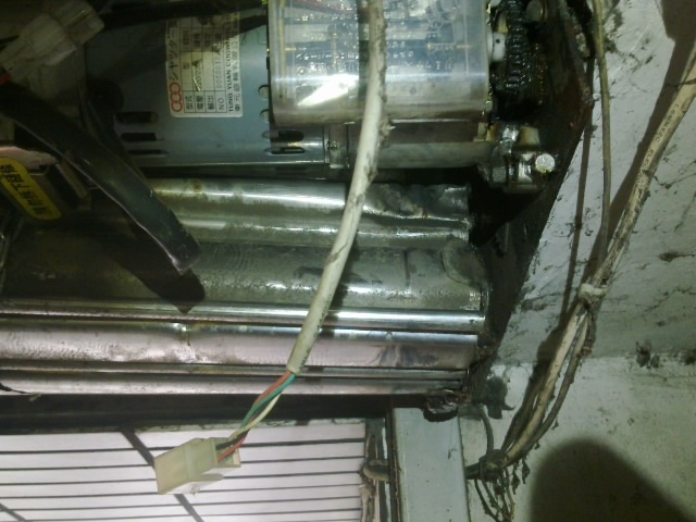 捲門限制開關微調跑掉