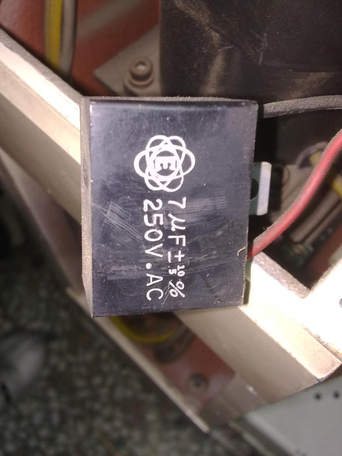 馬達啓動電容更換