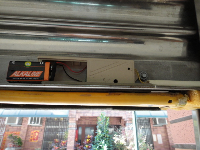 電捲門氣壓式防壓裝置