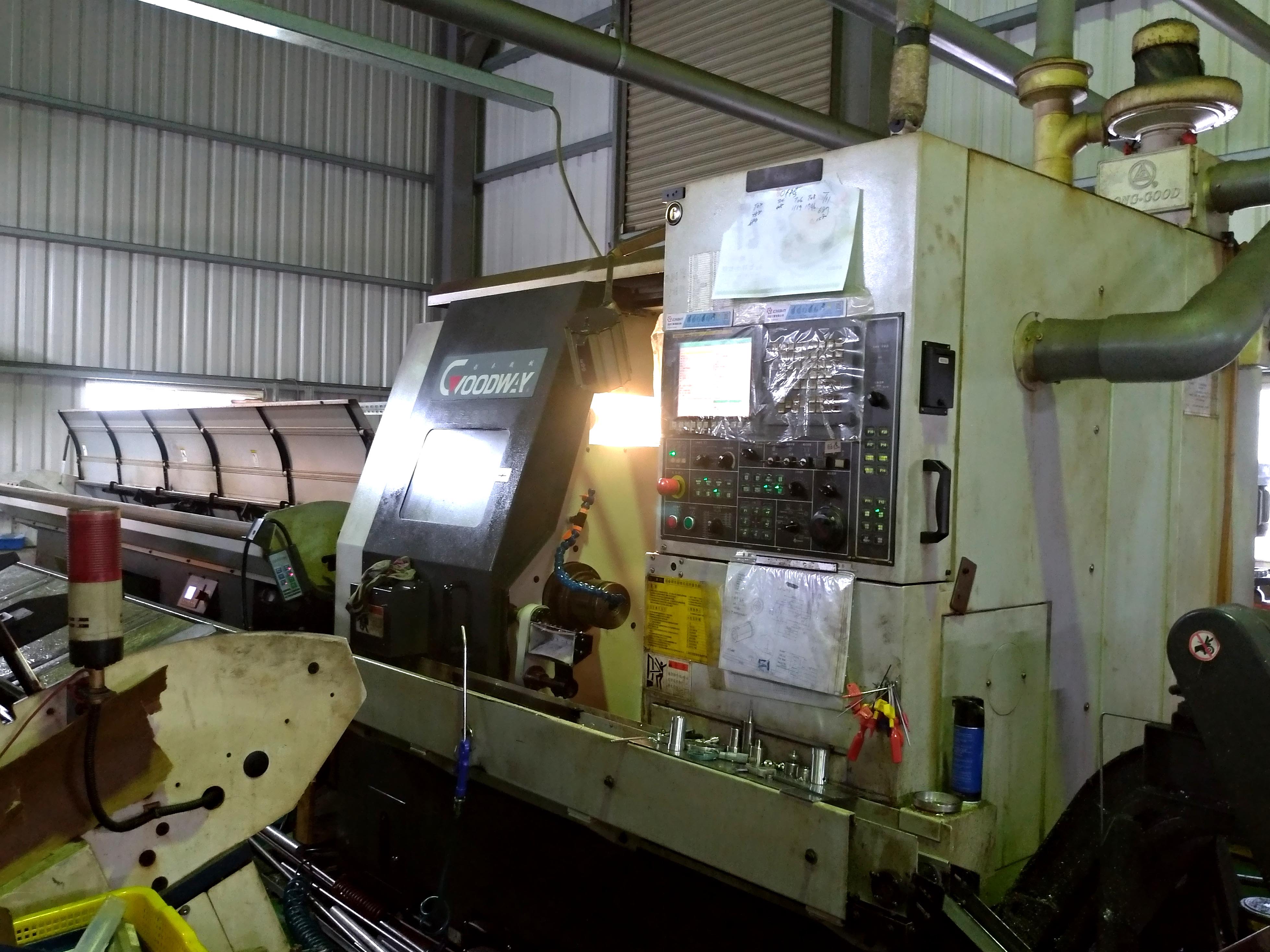 CNC複合自動車床5