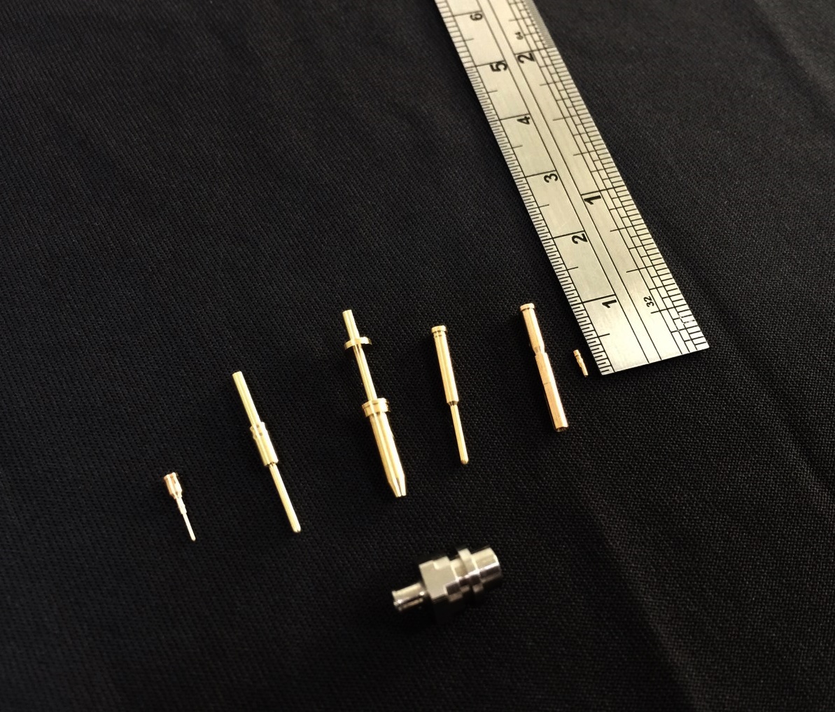 CNC車銑複合式加工五金零配件5